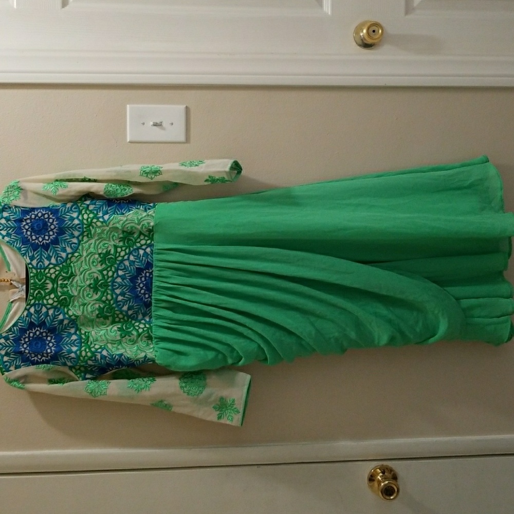 Party wear